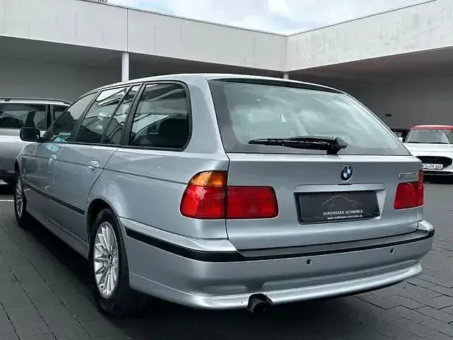 Gebraucht BMW 520 Shadowline 150 PS (110 kW) 1998 Silber Kombi