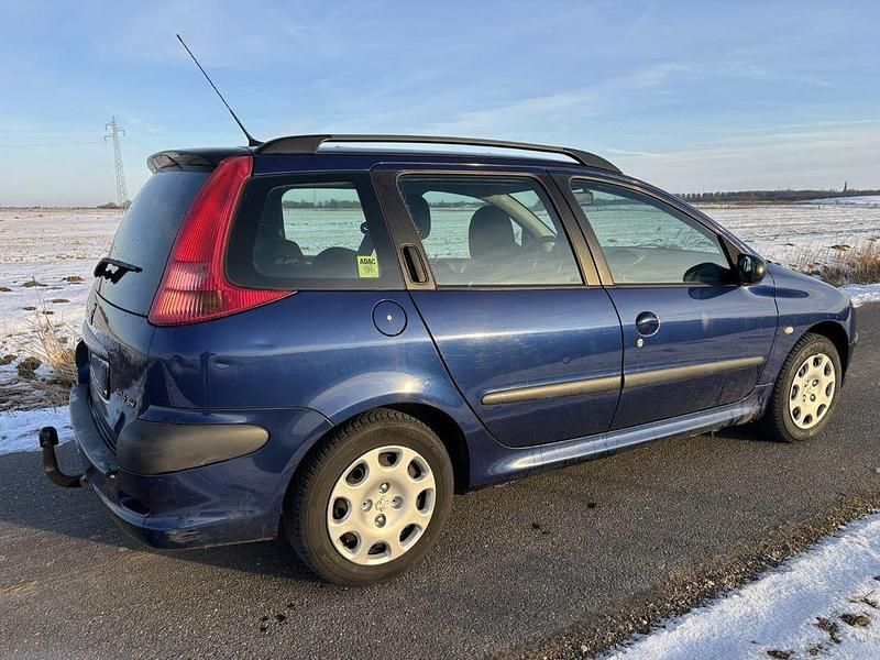Gebraucht Peugeot 206 68 PS (50 kW) 2004 Schwarz Kombi