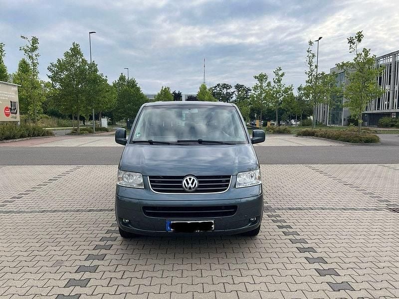 Grau Gebraucht 2004 VW T5 Comfortline Van | 6.000 € - Bild 1/4