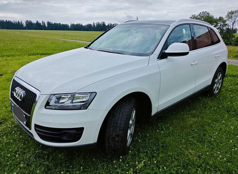 Weiß Gebraucht 2012 Audi Q5 SUV | 12.000 € (Guter Preis) - Bild 1/4