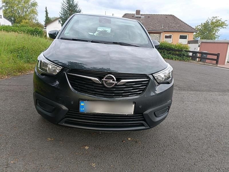 Grau Gebraucht 2017 Opel Crossland X SUV | 10.200 € (Guter Preis) - Bild 1/4