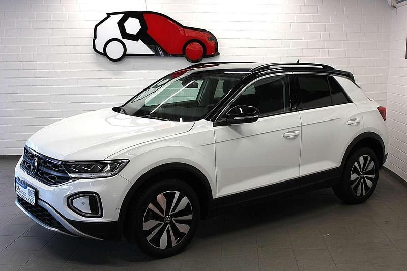 Gebraucht VW T-Roc Pro 150 PS (110 kW) 2023 Pure white SUV
