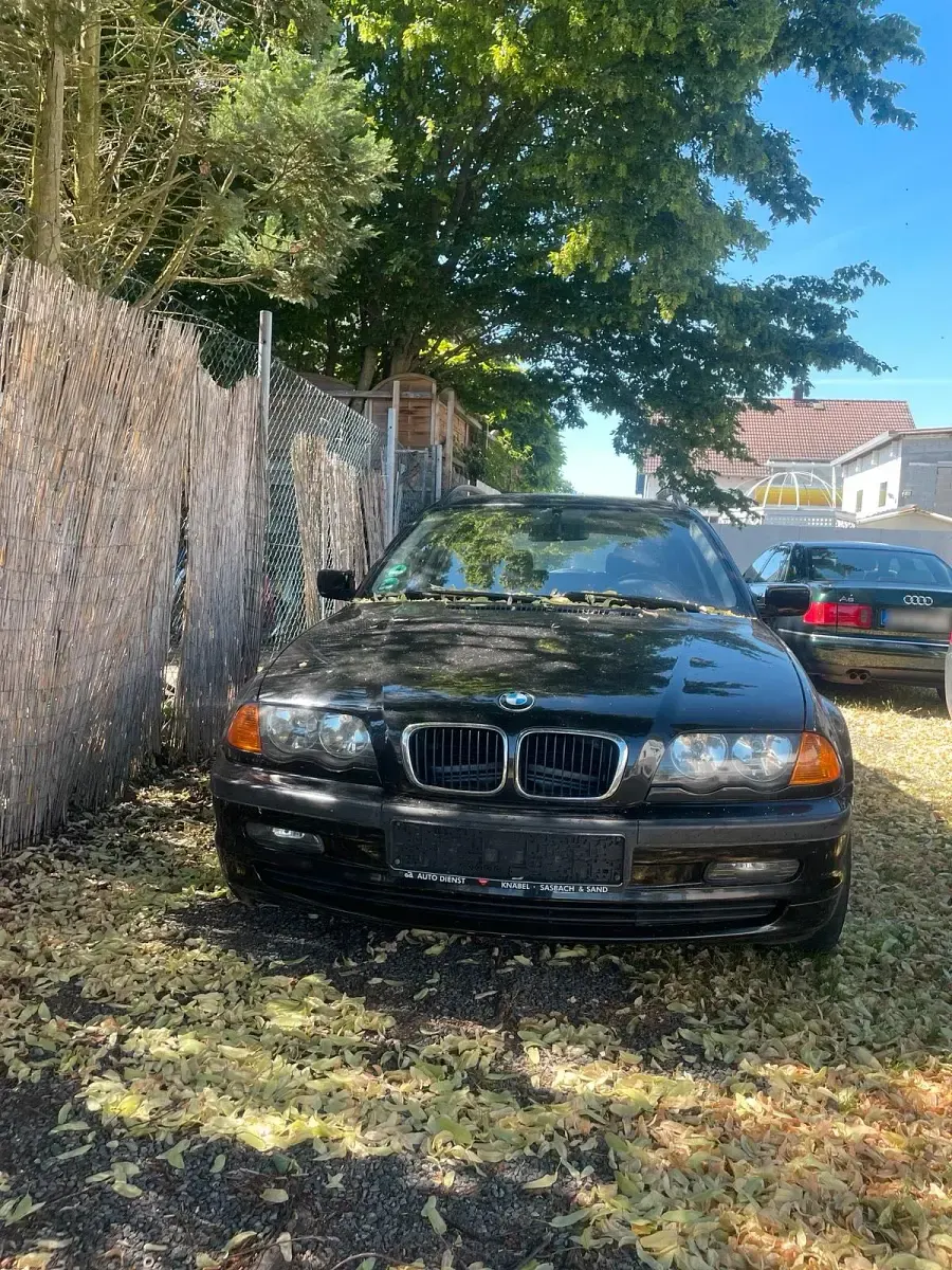 Gebraucht BMW 318 2001 Schwarz Kombi