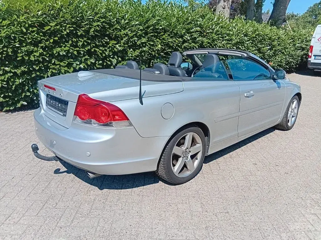Gebraucht Volvo C70 Momentum 179 PS (131 kW) 2009 Silber Cabrio