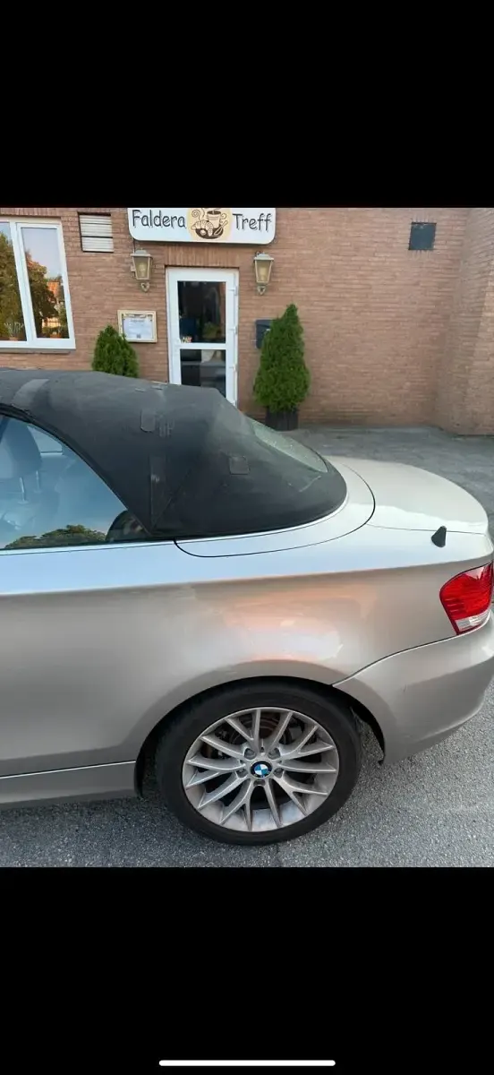 Gebraucht BMW 120 Cabriolet 177 PS (130 kW) 2010 Grau Cabrio