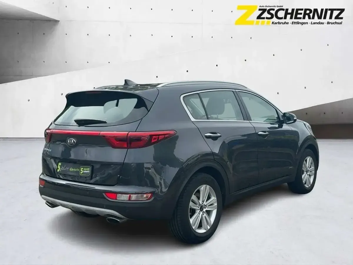 Gebraucht Kia Sportage Vision 177 PS (130 kW) 2018 (e5b) winchestergrau (m) SUV