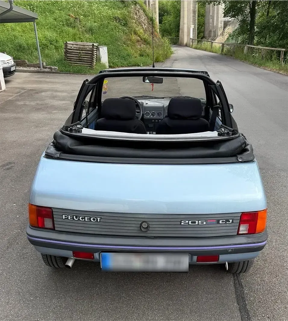 Gebraucht Peugeot 205 60 PS (44 kW) 1990 Blau Cabrio