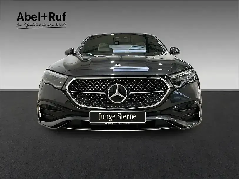 Gebraucht Mercedes E220 AMG 197 PS (144 kW) 2025 Grau Limousine