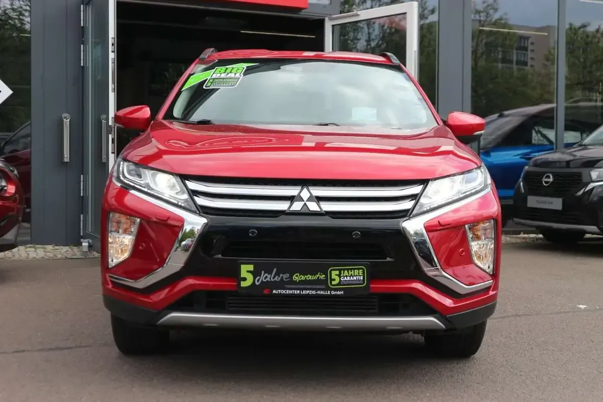 Używany Mitsubishi Eclipse Cross Diamant Edition 163 KM (119 kW) 2019 Czerwony SUV