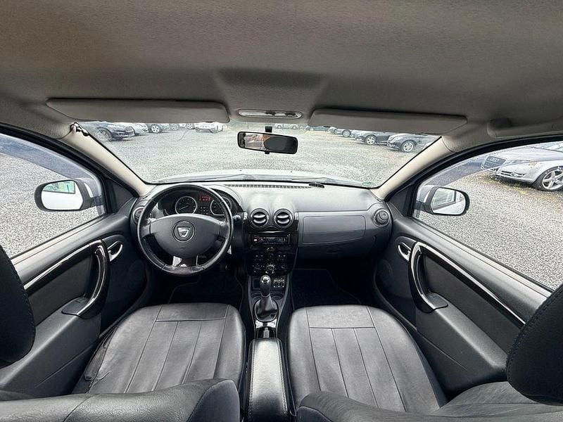 Gebraucht Dacia Duster Prestige 105 PS (77 kW) 2012 Silber SUV