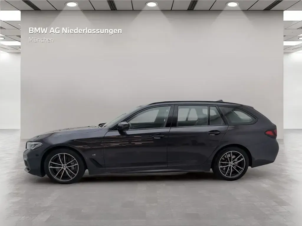 Gebraucht BMW 540 Performance 340 PS (250 kW) 2023 Grau Kombi