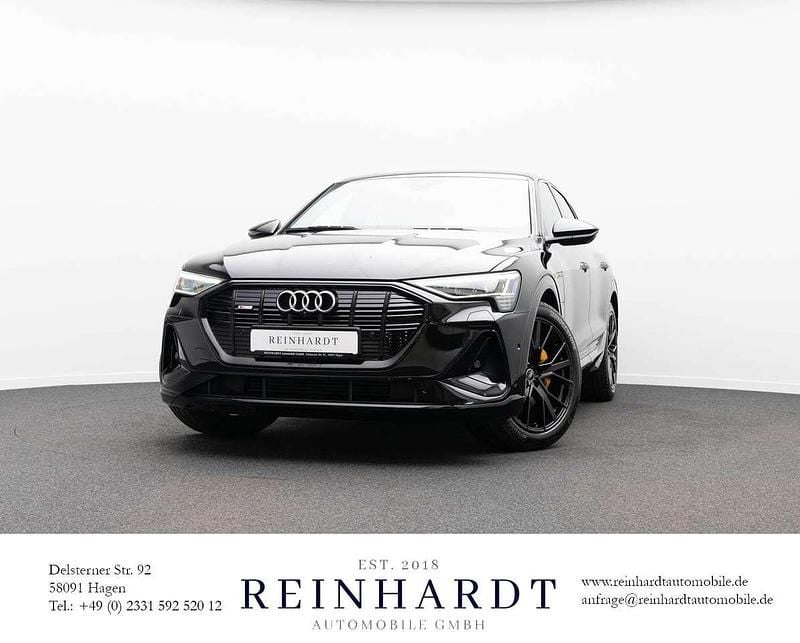 Mythosschwarz metallic Gebraucht 2022 Audi e-tron Black Edition SUV | 40.065 € (Guter Preis) - Bild 1/3