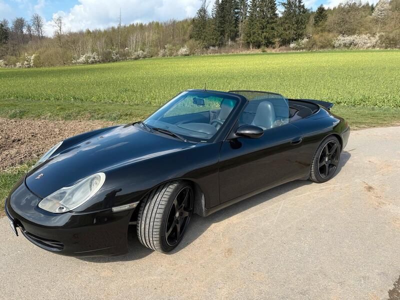 Schwarz Gebraucht 2000 Porsche 996 Cabrio | 24.990 € - Bild 1/4