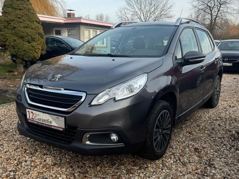 Grau Gebraucht 2015 Peugeot 2008 Active SUV | 10.799 € (Fairer Preis) - Bild 1/4