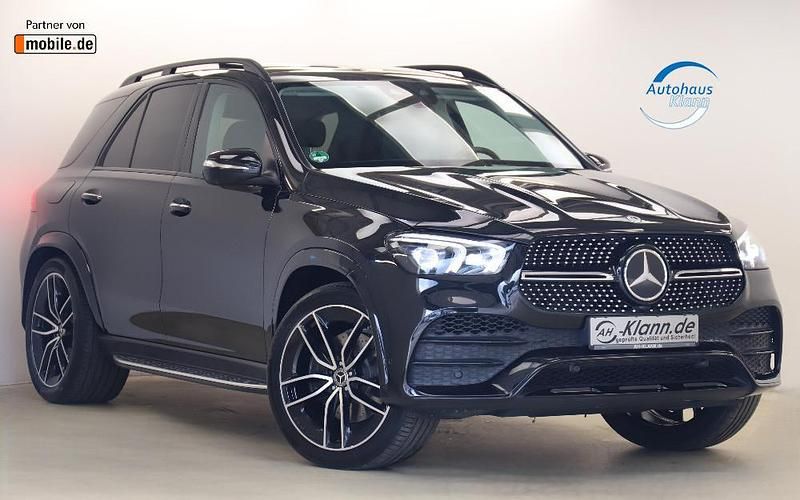 Obsidianschwarz (metallic) Gebraucht 2021 Mercedes GLE400 AMG SUV | 72.999 € (Fairer Preis) - Bild 1/4