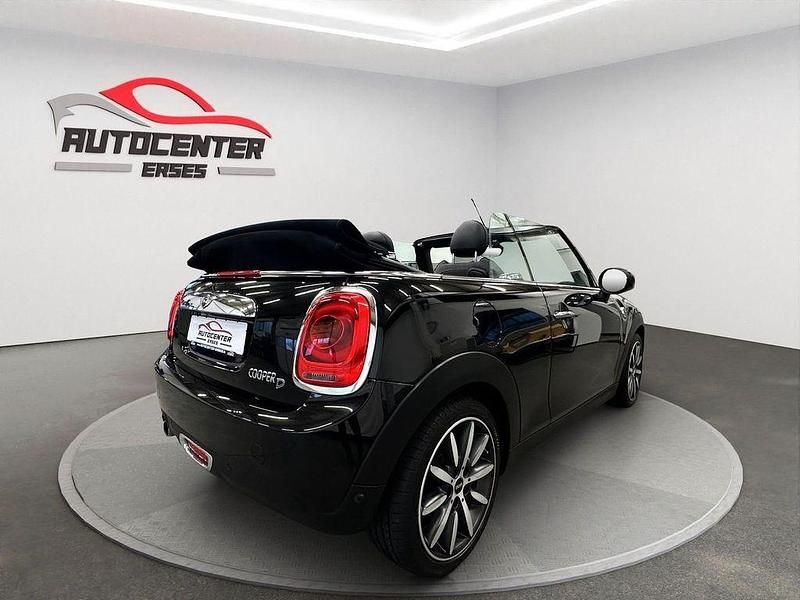 Gebraucht Mini Cooper D Cabriolet Chili 116 PS (85 kW) 2017 Midnight black Cabrio