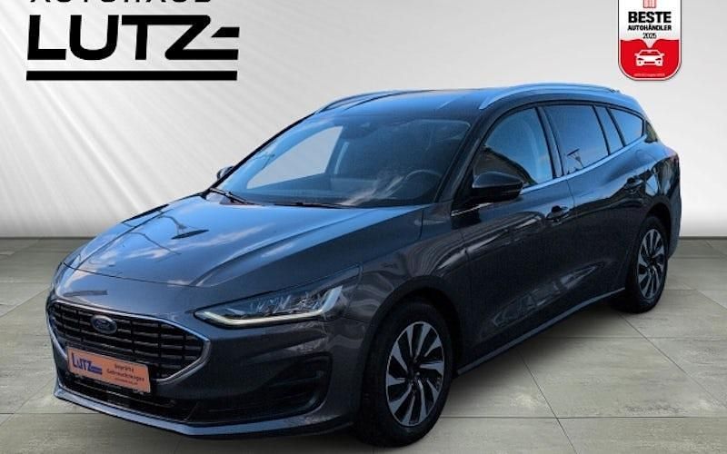 Gebraucht Ford Focus Titanium 120 PS (88 kW) 2022 Grau Kombi