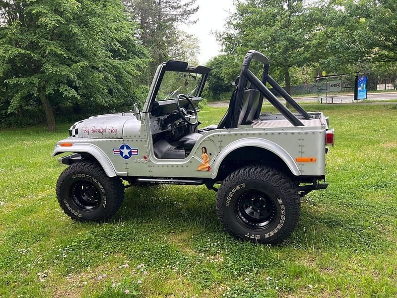 Gebraucht Jeep CJ 160 PS (117 kW) 1980 Silber SUV