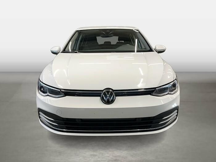 Gebraucht VW Golf VIII Move 116 PS (85 kW) 2023 Pure white Limousine