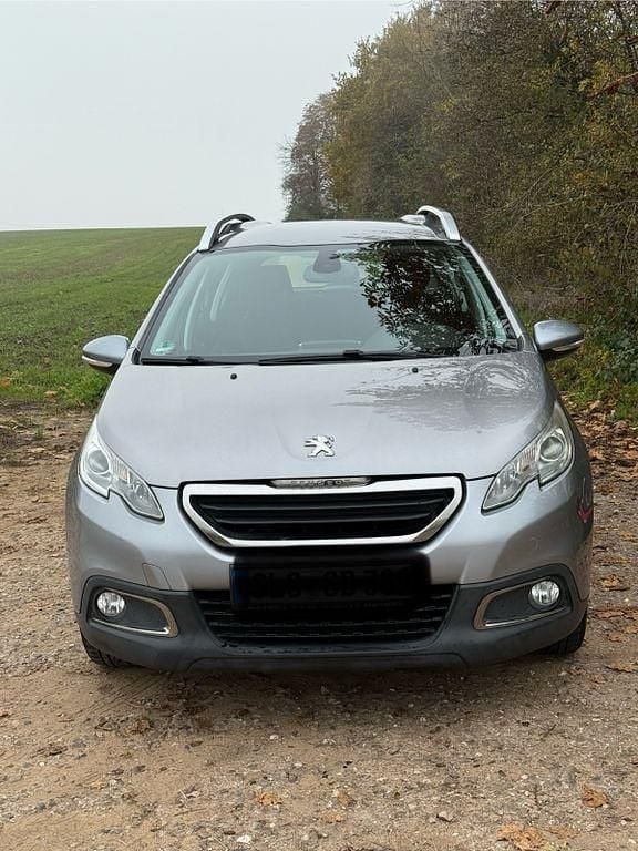 Grau Gebraucht 2014 Peugeot 2008 Active SUV | 7.000 € (Superpreis) - Bild 1/4