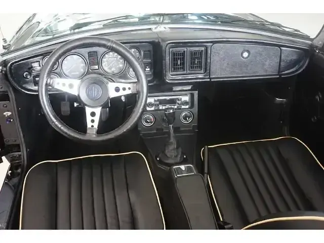Usata MG B 67 CV (49 kW) 1979 Nero Cabrio