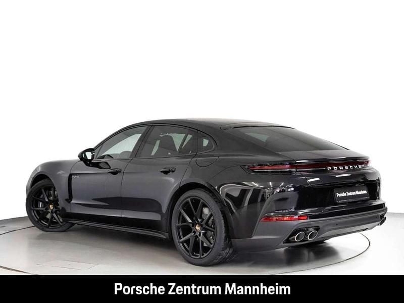Neu Porsche Panamera 4 470 PS (345 kW) 2025 Tiefschwarzmetallic Limousine