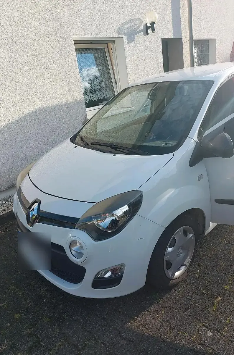 Gebraucht Renault Clio 75 PS (55 kW) 2014 Weiß Kleinwagen