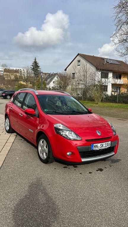 Gebraucht Renault Clio II Dynamique 75 PS (55 kW) 2011 Rot Limousine
