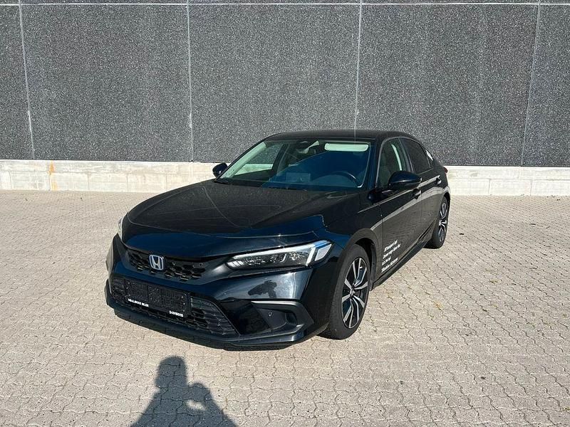 Gebraucht 2023 Honda Civic Elegance Limousine | 18.125 € - Bild 1/4