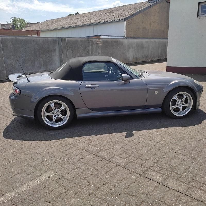 Gebraucht Mazda MX5 160 PS (117 kW) 2006 Grau Cabrio