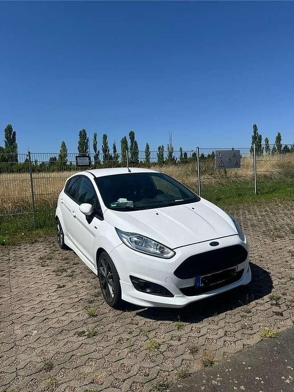 Gebraucht Ford Fiesta ST-Line 101 PS (74 kW) 2016 Limousine