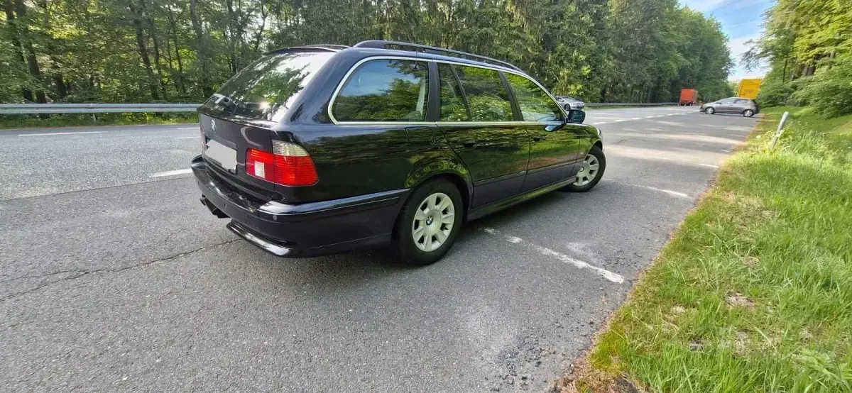 Brugt BMW 525 Basis 192 HK (141 kW) 2000 Sort Stationcar