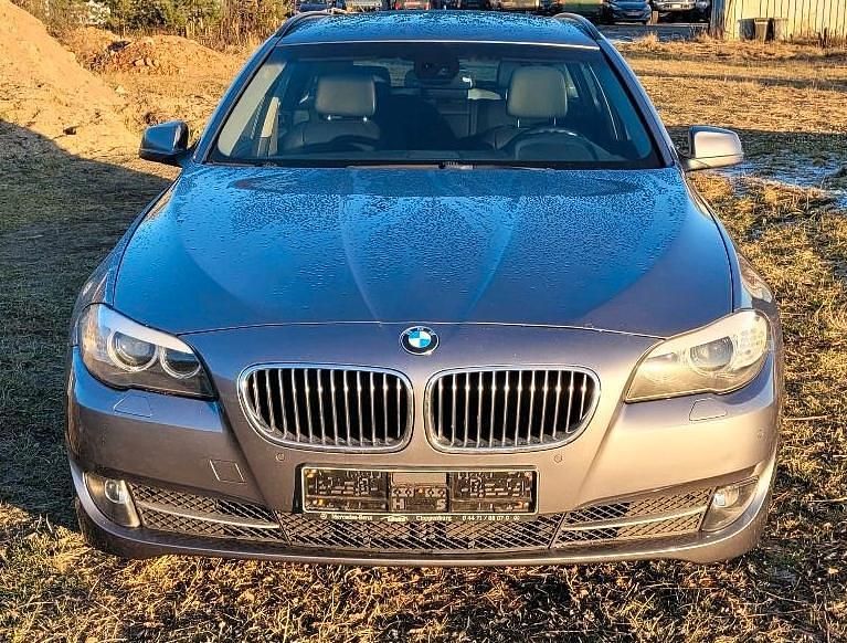 Gebraucht BMW 523 204 PS (150 kW) 2010 Grau Kombi