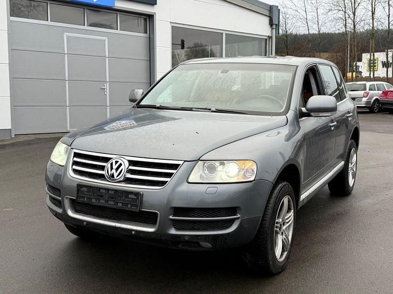Grau Gebraucht 2005 VW Touareg Individual SUV | 2.290 € (Superpreis) - Bild 1/4