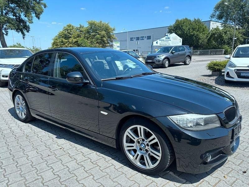 Gebraucht BMW 320 M Sport 170 PS (125 kW) 2010 Schwarz Limousine