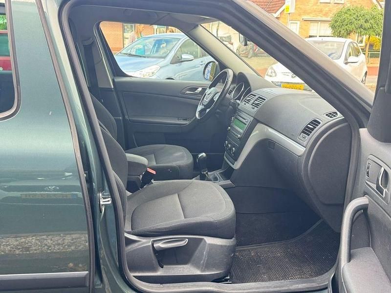 Gebraucht Skoda Yeti Ambition 103 PS (75 kW) 2012 Grün SUV