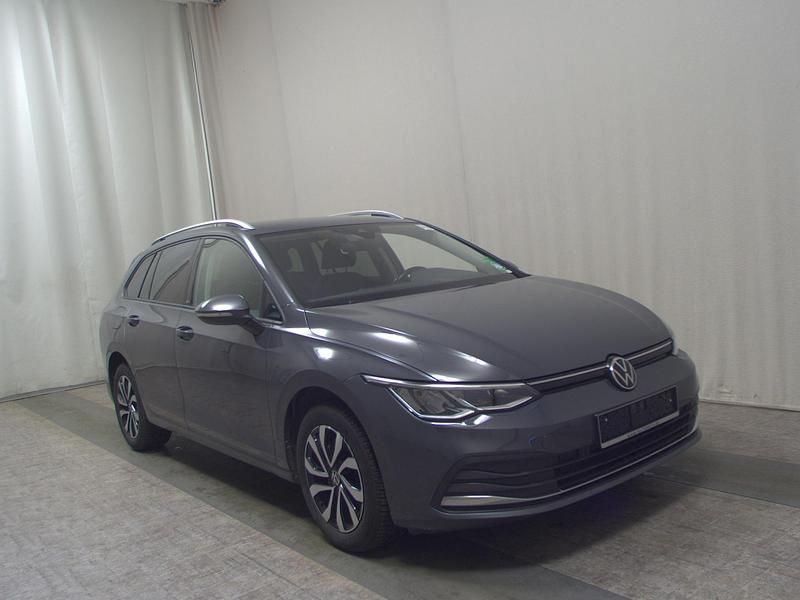 Gebraucht VW Golf VIII Active 116 PS (85 kW) 2022 Delfingrau metallic Kombi