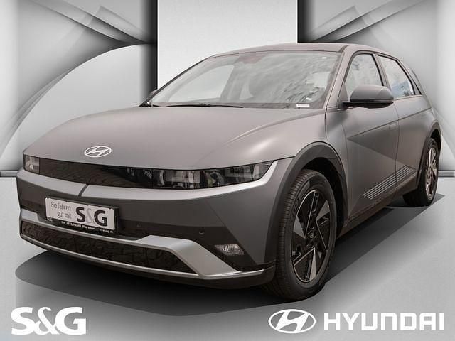Grau Neu 2025 Hyundai Ioniq Kleinwagen | 39.080 € (Fairer Preis) - Bild 1/4
