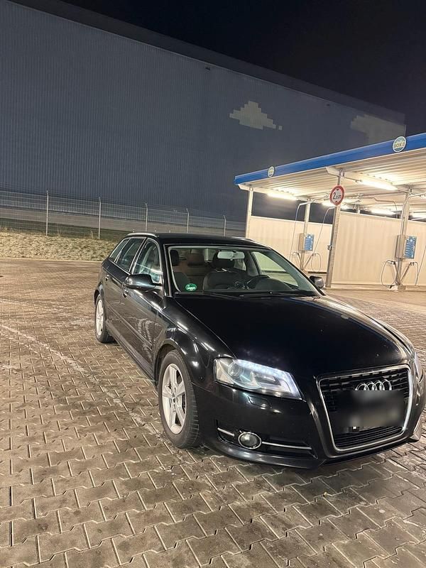 Schwarz Gebraucht 2010 Audi A3 Kombi | 4.500 € (Fairer Preis) - Bild 1/4