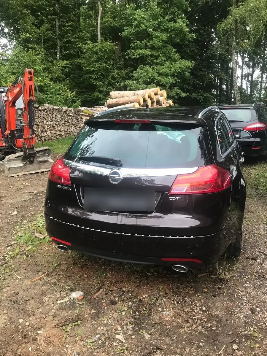 Gebraucht Opel Insignia 130 PS (95 kW) 2010 Grau Kombi