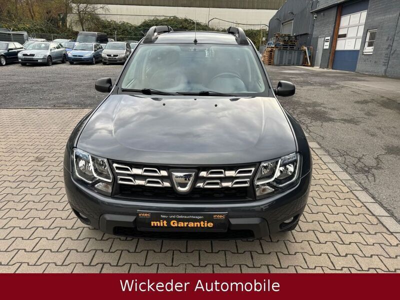 Gebraucht Dacia Duster Lauréate 125 PS (91 kW) 2015 Grau SUV