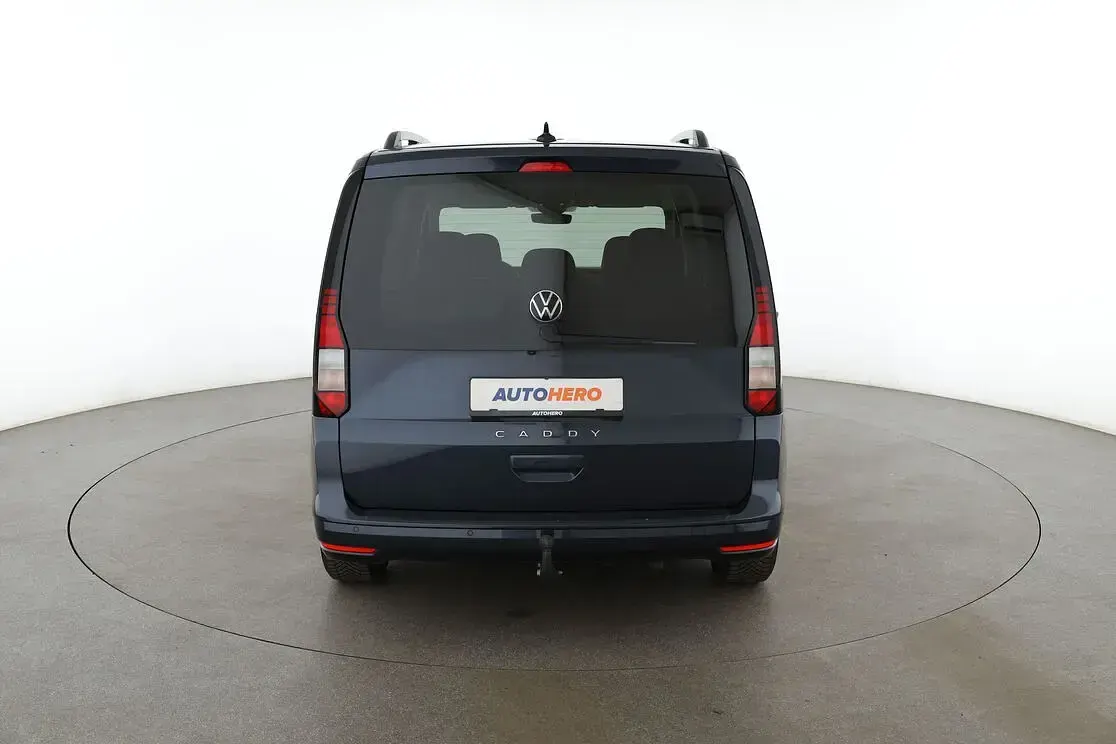 Gebraucht VW Caddy Life 114 PS (83 kW) 2022 Blau Van / Kleinbus