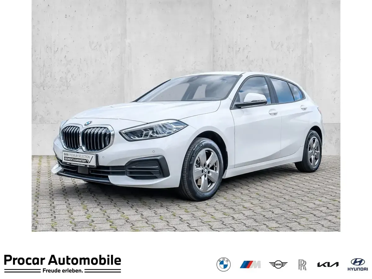 Gebraucht BMW 118 Advantage 136 PS (100 kW) 2023 Limousine