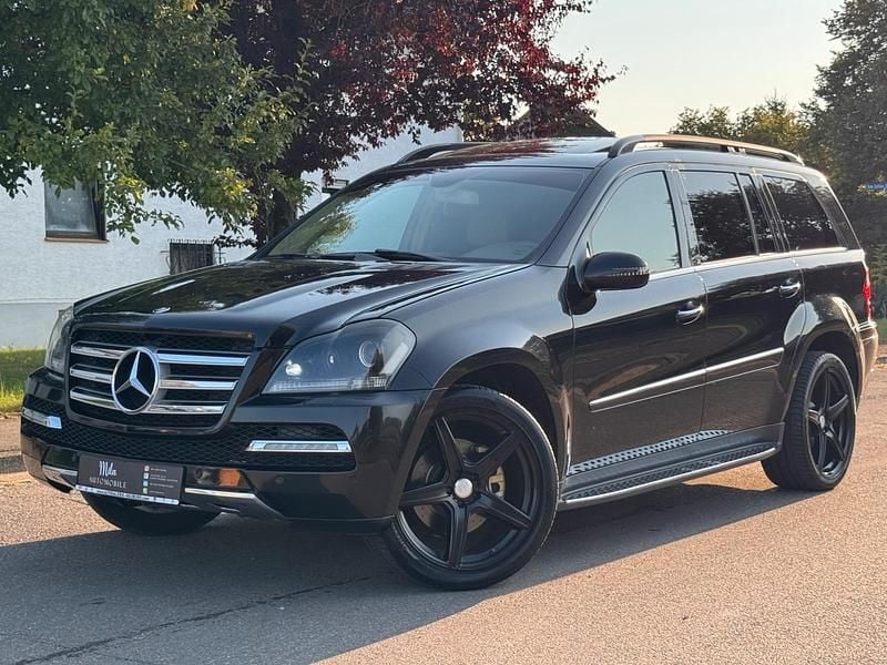 Schwarz Gebraucht 2007 Mercedes GL550 SUV | 19.500 € - Bild 1/4