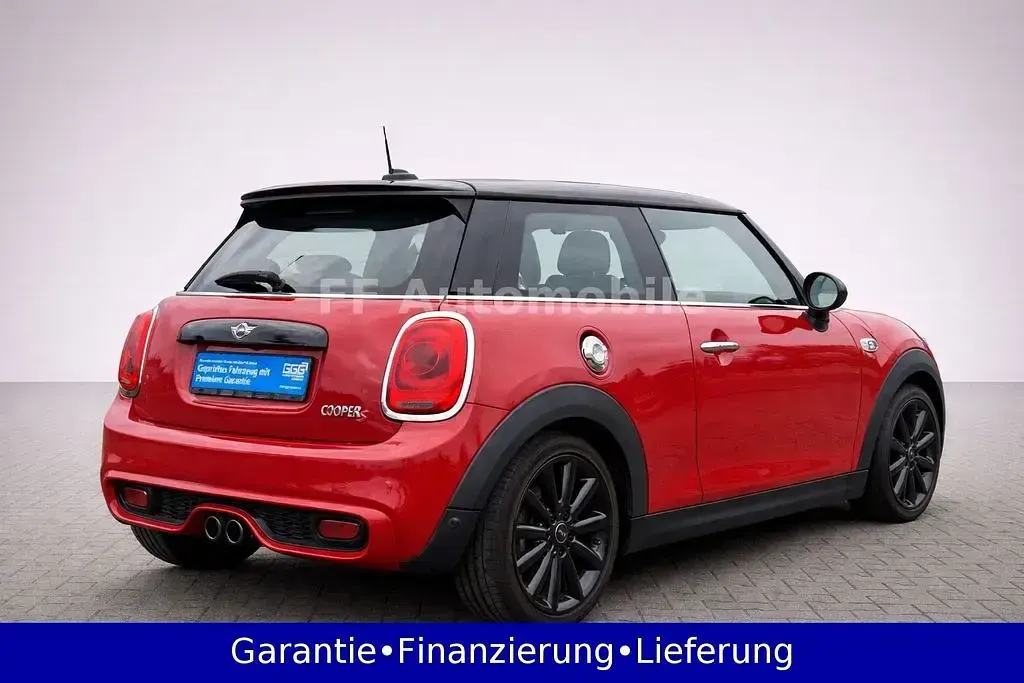 Używany Mini Cooper S 192 KM (141 kW) 2014 Czerwony Hatchback