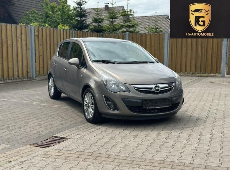 Braun Gebraucht 2013 Opel Corsa Active Kleinwagen | 5.990 € - Bild 1/4