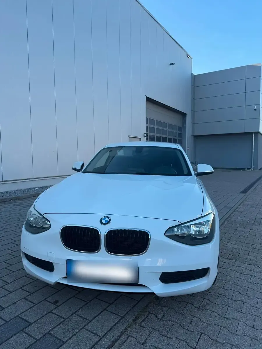 Gebraucht BMW 116 136 PS (100 kW) 2013 Weiß Kleinwagen