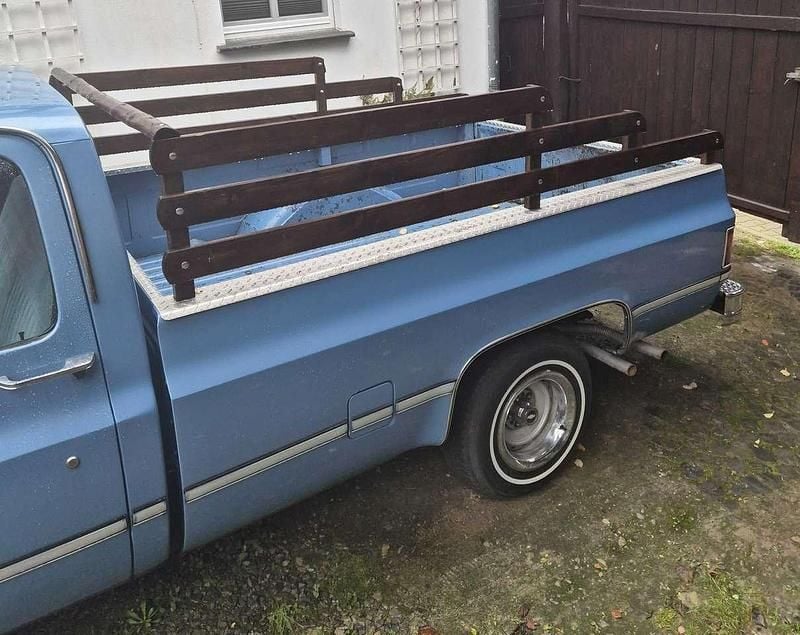 Gebraucht Chevrolet Silverado 160 PS (117 kW) 1986 Blau SUV