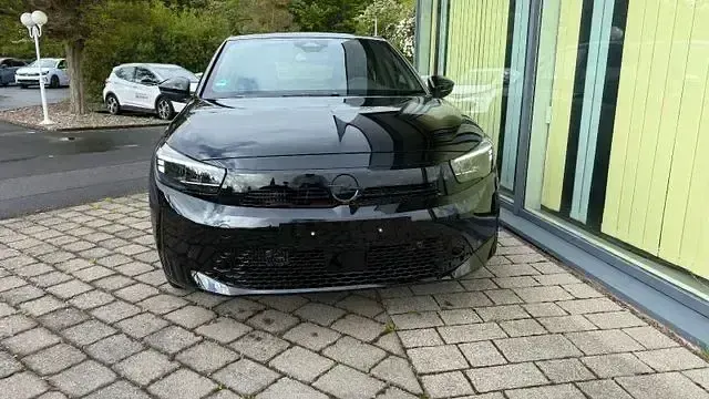 Gebraucht Opel Corsa 101 PS (74 kW) 2025 Schwarz Kleinwagen