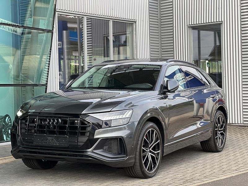 Gebraucht Audi Q8 Ambiente 340 PS (250 kW) 2019 Grau SUV